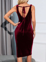 Slim fit buttocks open back swing neck velvet formal dress - plusminusco.com