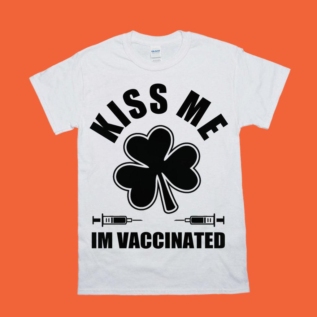 Kiss Me Im Vaccinated T-Shirts,Pro Vaccine,Pro Science, Retro, Funny Vaccine Vaccination Shirt, Hug Me I Am Vaccinated, Vaccine Awareness, Funny Vaccine Tee, Vaccination Shirt, Vaccine Awareness, Vaccine TShirt - plusminusco.com